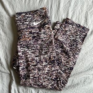 Women’s Nike Capris